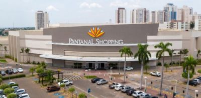 Mesmo com decreto do governo, shoppings seguem fechados at� 5 de abril