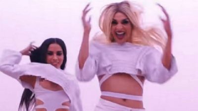 Anitta deixa seio � mostra no novo clipe �Sua Cara�
