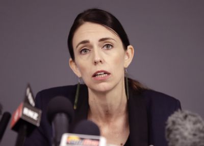 Nova Zel�ndia ordena confinamento em Auckland ap�s primeiros casos de coronav�rus em 102 dias