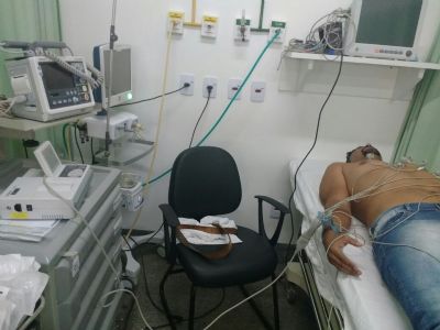 Prefeitura entrega novos aparelhos de eletrocardiograma para unidades de sa�de