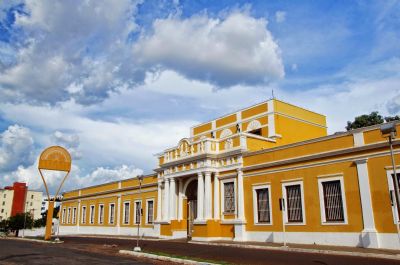 Festival gastron�mico re�ne pratos t�picos de 12 pa�ses em Cuiab�