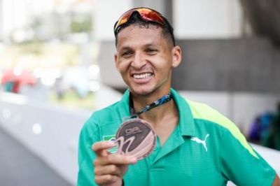 Mato-grossense fatura o bronze em segundo dia de competi��o ibero-americana de Atletismo