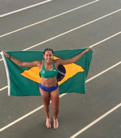 Atleta mato-grossense do Projeto Olimpus conquista medalha de ouro no salto em dist�ncia