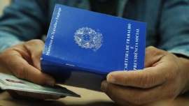 Reajuste do sal�rio m�nimo aumenta valor do seguro-desemprego e do PIS