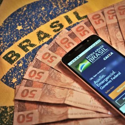 Governo endurece regra para ter direito �s 4 parcelas de R$ 300 do aux�lio