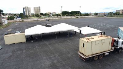 Novos polos de vacina��o come�am a ser montados e devem funcionar a partir de segunda-feira em Cuiab�