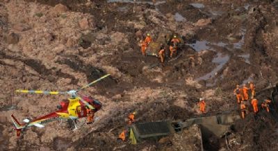 Refeit�rio e pousada foram arrastados por lama em Brumadinho; 60 mortes s�o confirmadas