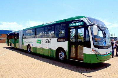 ​�nibus articulados passam a circular em Cuiab� no primeiro dia do ano