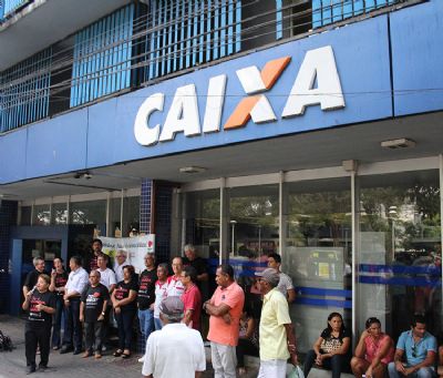 Bancos p�blicos reservam R$ 6 bi para restituir perdas com planos econ�micos