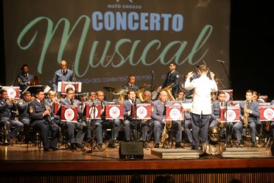 Banda do Corpo de Bombeiros homenageia os 300 anos de Cuiab� com participa��o do coral da cidade