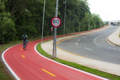 Prevista para a Copa de 2014, avenida � inaugurada 5 anos depois em Cuiab�