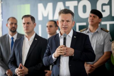 Governo prepara lan�amento do Batalh�o Escolar