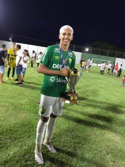 Ex-jogador do Mixto e do Cuiab� Sub-20 morre afogado em VG