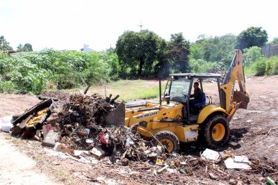 Moradoras elogiam atua��o da Prefeitura e pedem conscientiza��o para manter �rea limpa