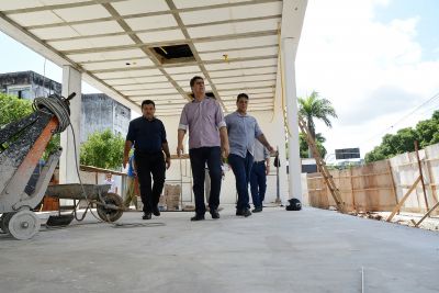 Prefeitura inaugura Esta��o Alencastro, a primeira climatizada de Cuiab�