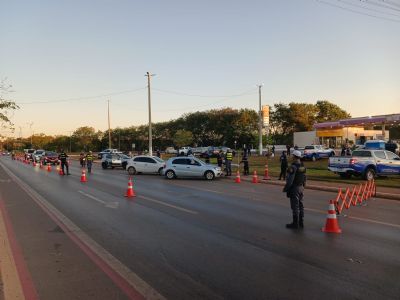 ​For�as de seguran�a prenderam 32 motoristas alcoolizados no final de semana