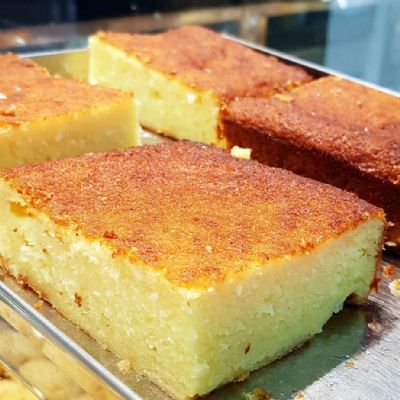 Aprenda a fazer um saboroso bolo de mandioca cremoso