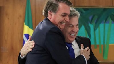 ​Apesar de n�o apoiar Ab�lio, governador deve receber Bolsonaro no Paiagu�s dia 8