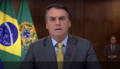 Bolsonaro afirma que o pa�s conseguir� vacinar todos contra a covid-19