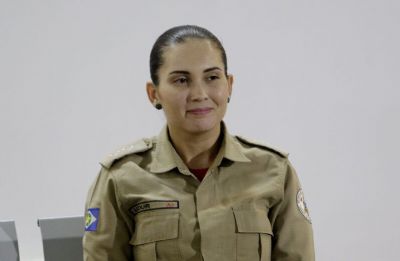 ​Justi�a determina promo��o e pagamento retroativo � bombeira Izadora Ledur