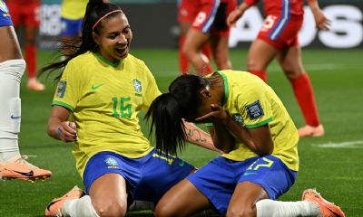 Brasil bate o Panam� na estreia na Copa do Mundo