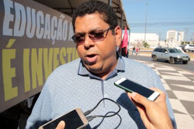 Sintep defende greve se professores n�o forem vacinados