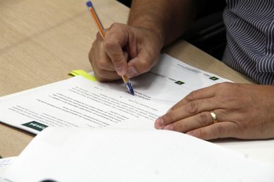 Prefeito assina decreto que estabelece datas comemorativas de 2021