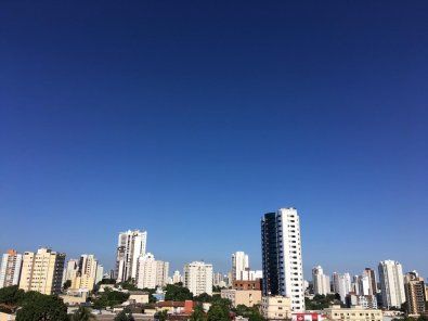 Cuiab� tem dia mais quente do ano com 42,2�C e umidade do ar em 9%