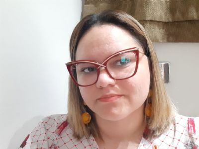 Professora mato-grossense pede doa��es para realizar cirurgia