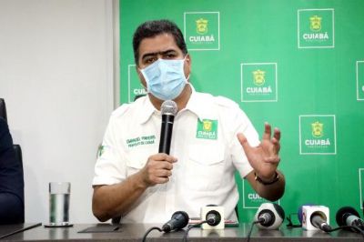 Emanuel se re�ne com a presidente do TJ para debater decreto do Estado