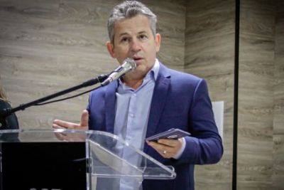 �Anvisa tem que ser mais r�pida e �mexer o corpinho�� afirma Mauro Mendes