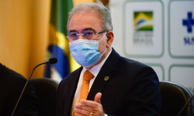 Covid-19: Sa�de suspende vacina��o de gestantes com AstraZeneca