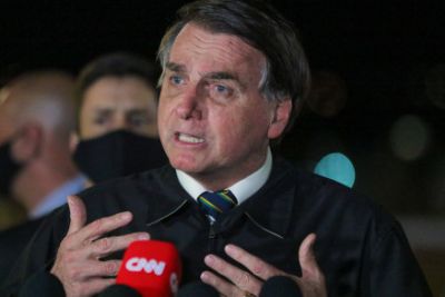 Bolsonaro � consultado e autoriza notifica��o a supermercados