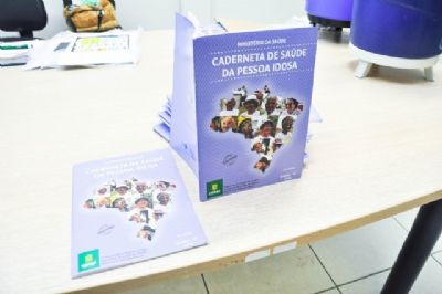 Secretaria lan�a 3� edi��o da Caderneta de Sa�de da Pessoa Idosa