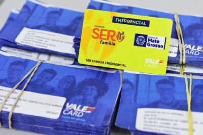 Mais de oito mil atendimentos foram realizados durante mutir�o para entrega dos cart�es SER Fam�lia em Cuiab�