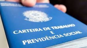 Pa�s perde 12 mil vagas de emprego em novembro e cria 299 mil no ano