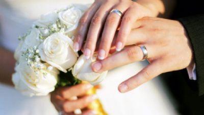 Mais de 140 casais se inscrevem para o Casamento Social