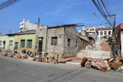 Dono de im�veis no Centro Hist�rico � autuado em R$ 417 mil por crime ambiental