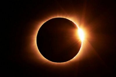 Cuiabanos podem ver a lua encobrindo o sol nesta segunda-feira