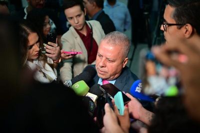 Sem cronograma para pagamento emendas, presidente perde paci�ncia com Emanuel