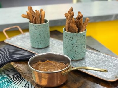 Churros de bolo para voc� se deliciar