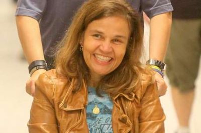 Claudia Rodrigues inicia novo tratamento para esclerose m�ltipla