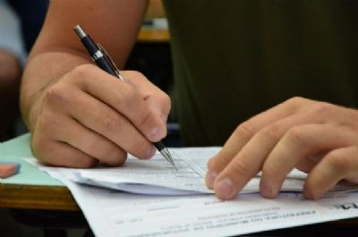 Prefeitura abre concurso para 79 vagas e sal�rios de at� R$ 17 mil