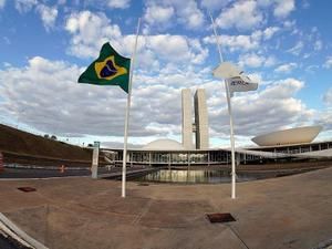 Candidatos � presid�ncia da C�mara e do Senado querem aux�lio emergencial dentro do teto