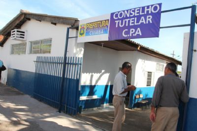 C�mara aprova projeto que exige curso superior para conselheiros