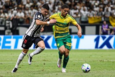 ​Cuiab� perde e desce na tabela do Brasileir�o