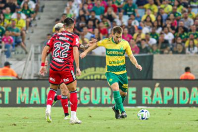 ​Cuiab� vence o Flamengo na Arena Pantanal por 3 a 0