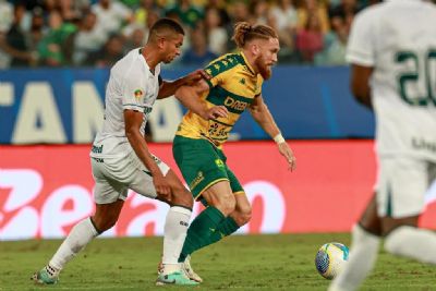 ​Cuiab� erra 3 p�naltis e acaba eliminado da Copa do Brasil