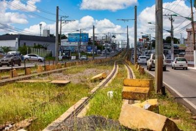 Botelho pede a governador para come�ar obras do BRT por VG