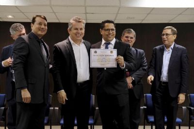 Governo refor�a seguran�a p�blica com 18 novos delegados de pol�cia